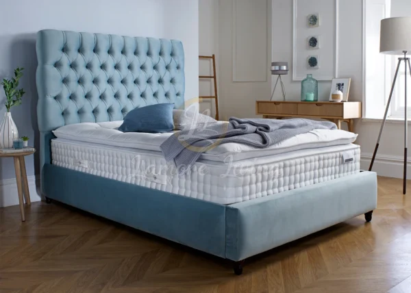 Savannah bed image